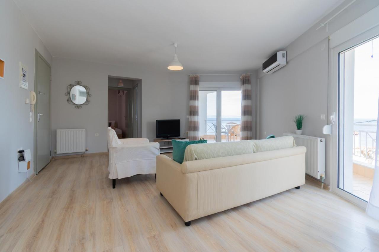 Anesis Seaview Apartment 2 Néos Marmarás Exterior foto